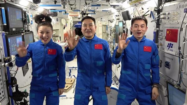Медиакорпорация Китая выпустит в прокат документальный фильм, снятый в космосе